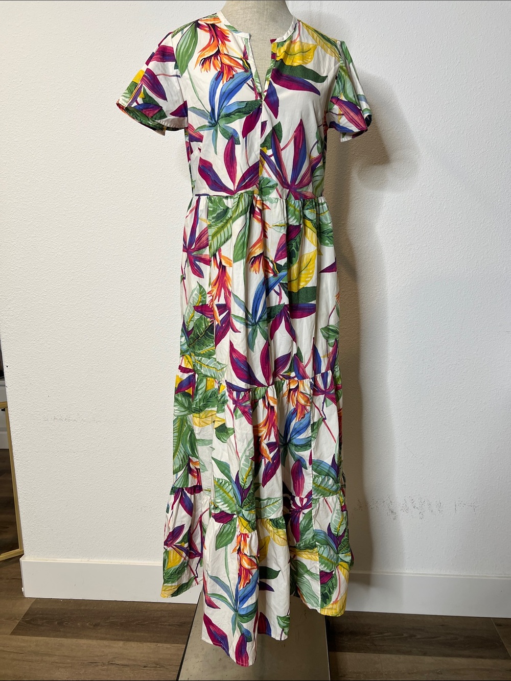 Chicos Pima Cotton Tropical Print Maxi Dress with Multicolor Leaves